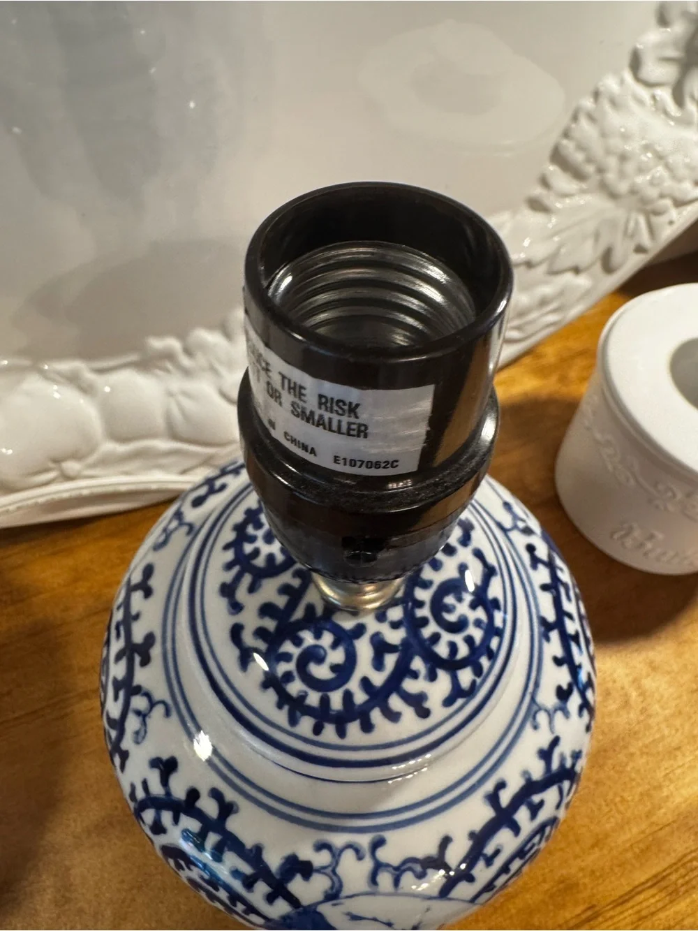 Mid-century Chinoiserie Asian Petite Blue and White Ginger Jar Table Lamp 9”